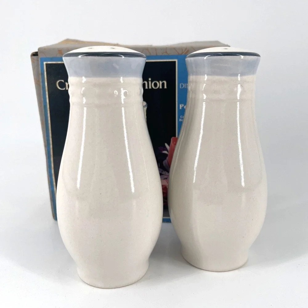 Crowning Fashion by Johann Haviland Salt and Pepper Shaker Set Japan Blue Stripe